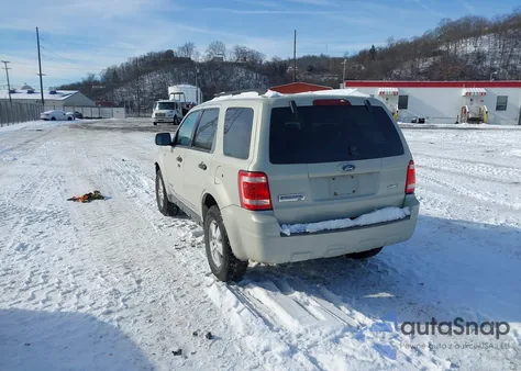 2008 Ford Escape Xlt from USA, damaged, VIN 1FMCU93178KD65748